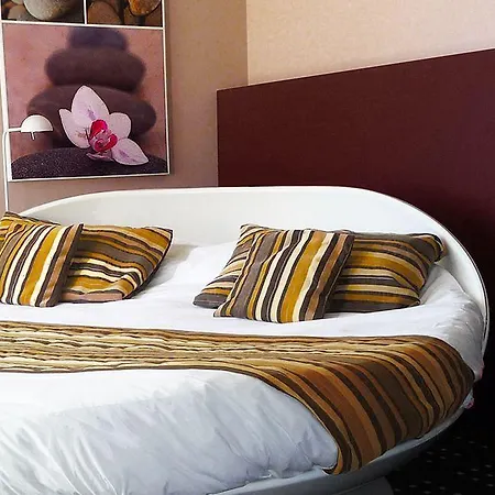 Western Ocean Hotel 3*