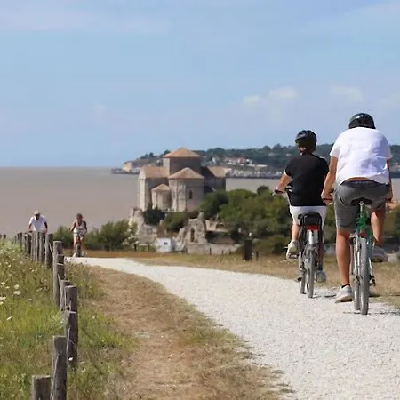 Western Ocean Hotel 3*