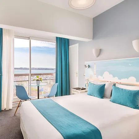 Western Ocean Hotel 3*